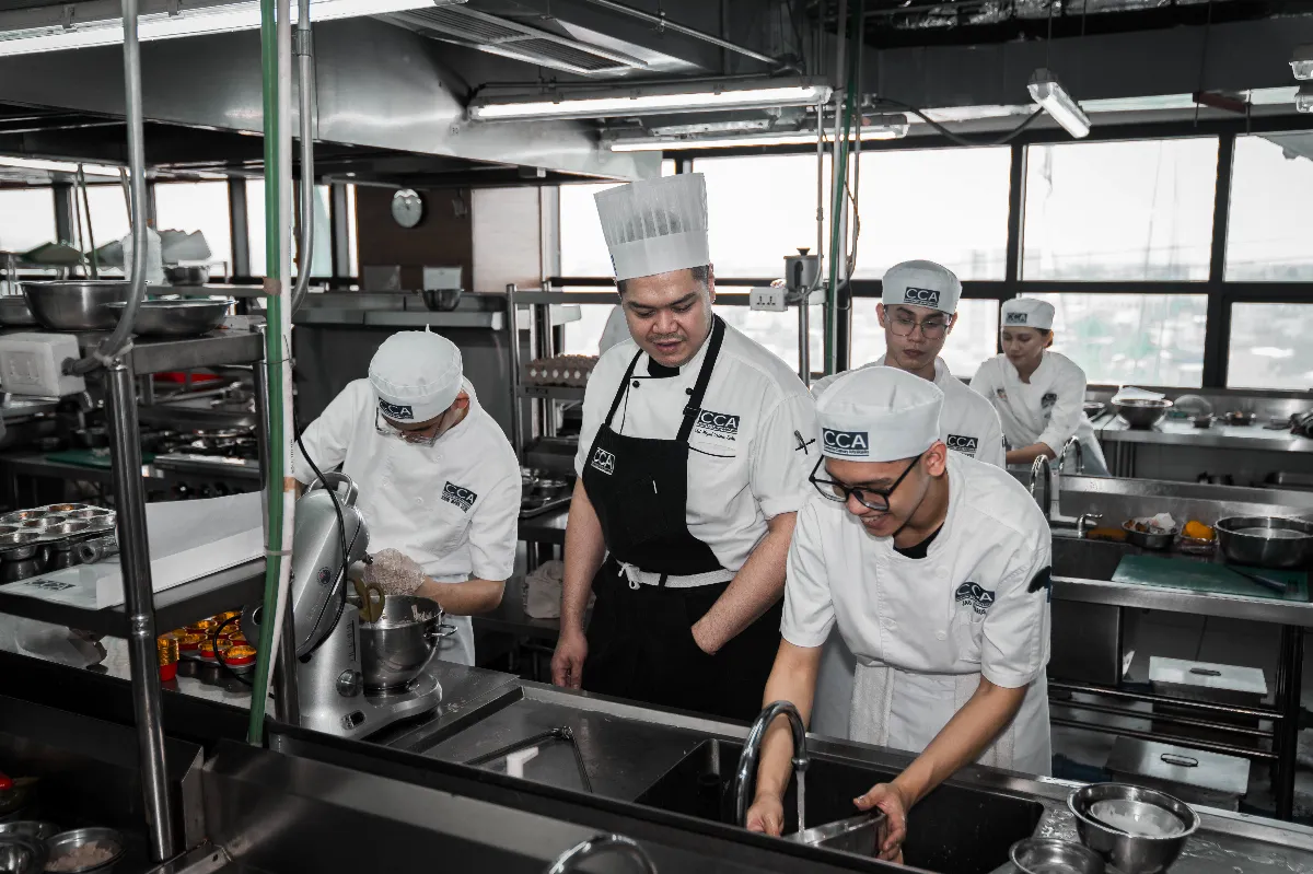 Guang Ming College Culinary Interns Complete Summer Plant-based Cooking Program at Fo Guang Shan